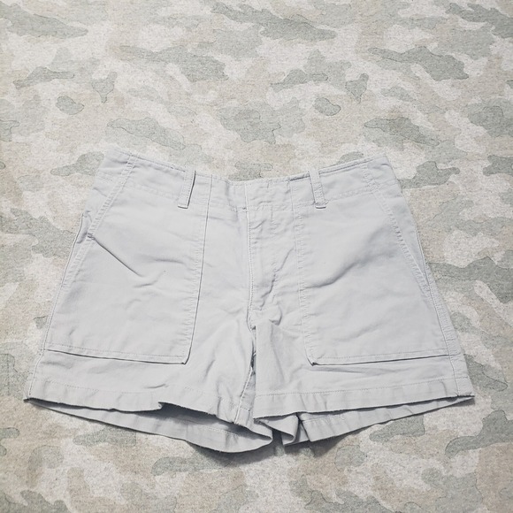 American Eagles Shorts Womens 2 Gray Pockets - Picture 1 of 9